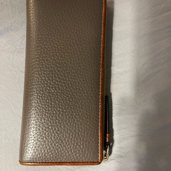 Excellent shape. - Picture 2 of 3